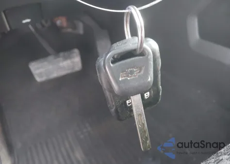 2015 Chevrolet Silverado 1500 2Lt from USA, damaged, VIN 3GCUKREH4FG247993